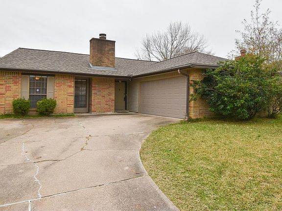2nd image of 18735 Shannon Glen Ln