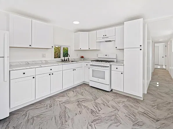 10035 Mills Station Rd Space 20, Sacramento, CA 95827