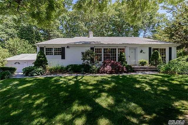 1st image of 9 Old Town Ln