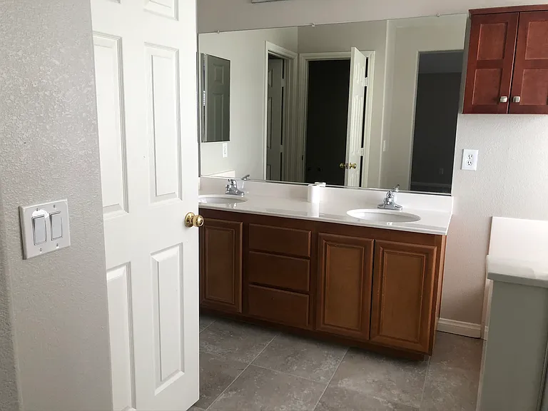 8192 Blue Hope Diamond Ln — Photo 16