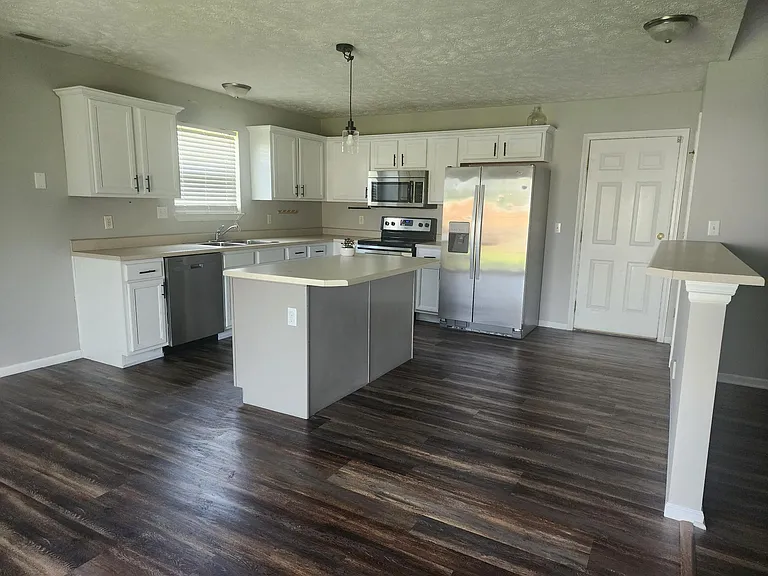 204 Ariel Ct — Photo 4