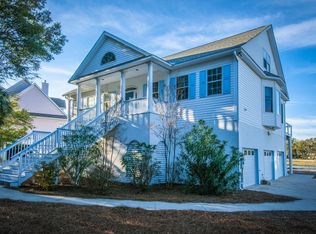 276 Little Oak Dr, Folly Beach, SC 29439