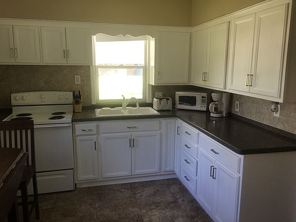 3rd image of 3543 E Jackson Blvd