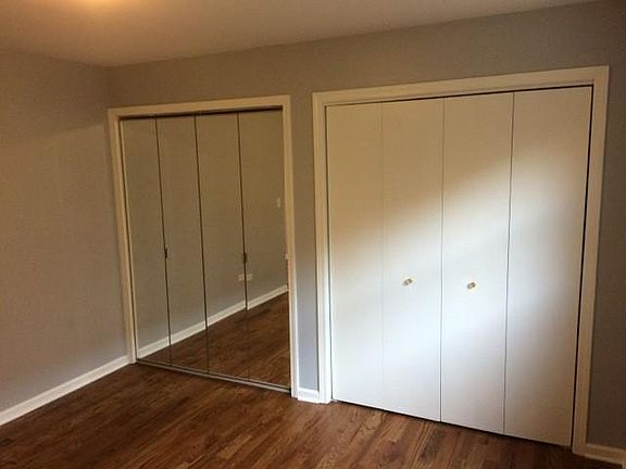 2nd image of 5407 N Sawyer Ave #1 L