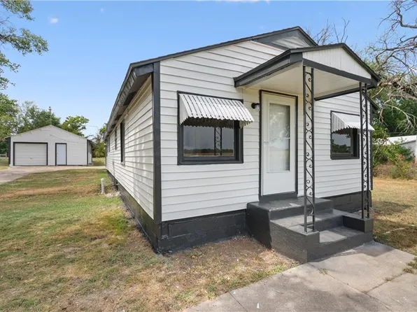 4081 County Road 3745, Independence, KS 67301