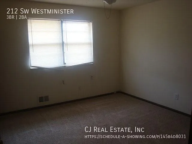 212 SW Westminister Rd — Photo 8