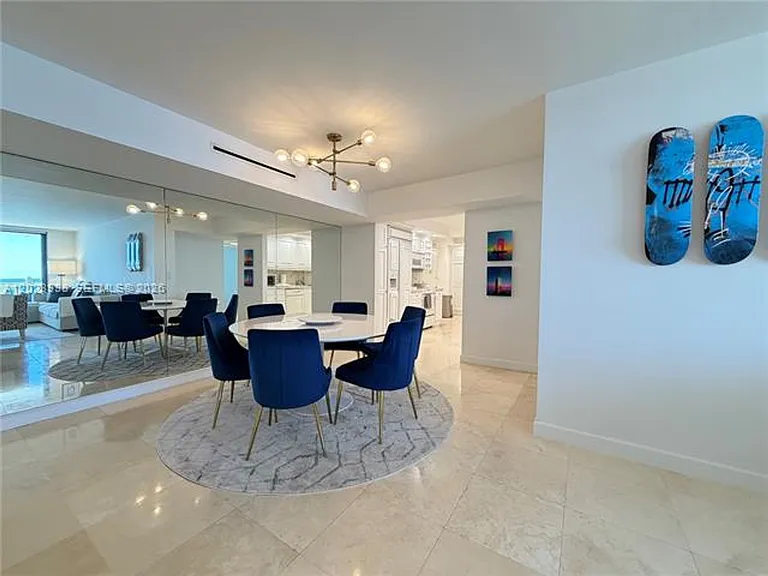 1111 Crandon Blvd #B1105 — Photo 10