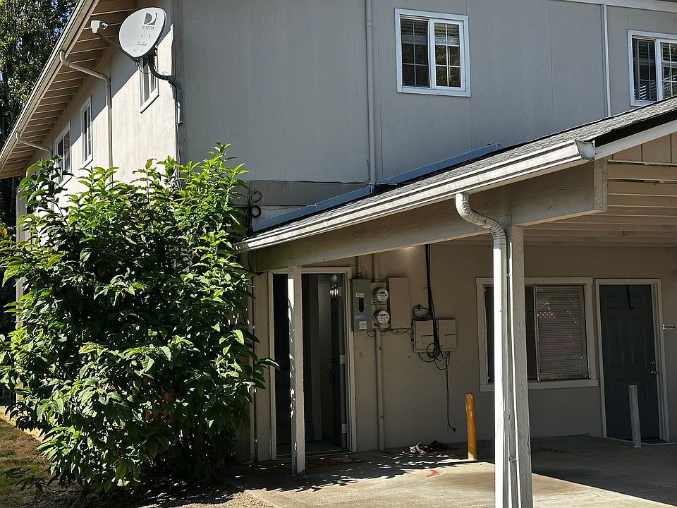 Building Photo 5