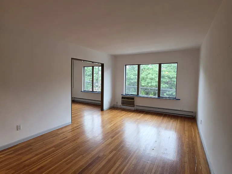 64-73 Alderton St #3 — Photo 10