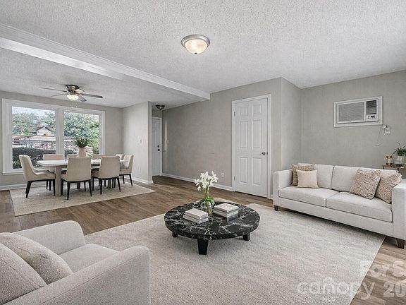 4th image of 270/272 Spring St SW