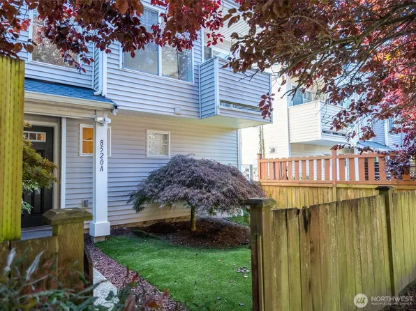 8520 Midvale Avenue N #A, Seattle, WA 98103
