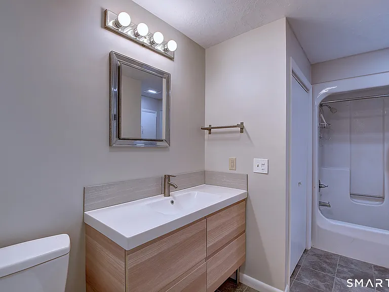 96 Indian Spring Rd — Photo 18