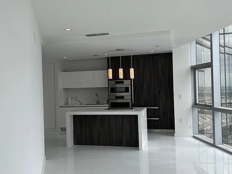 851 NE 1st Ave #4302 — Photo 7
