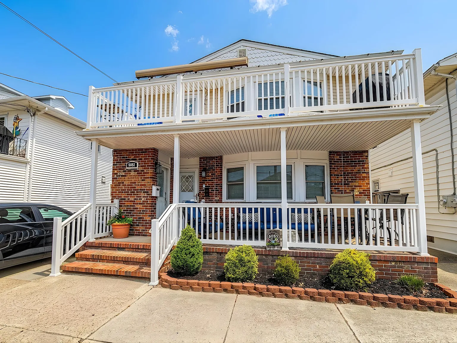 3 bed, 1499 sqft, $2,200 — Photo 1