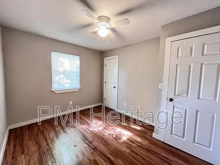 103 W Martin Luther King Jr Blvd #1 — Photo 5