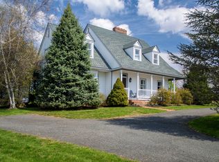 4891 Wendi Dr E, Zionsville, PA 18092