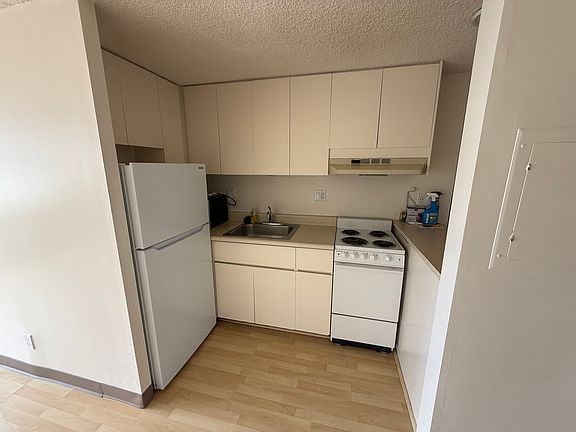2nd image of 1060 Kamehameha Hwy APT 2504B