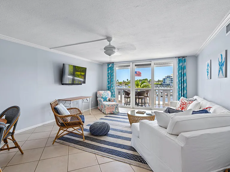 231 E Lantana Rd #203 — Photo 5