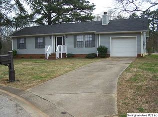 2384 Zinnia Dr, Bessemer, AL 35023