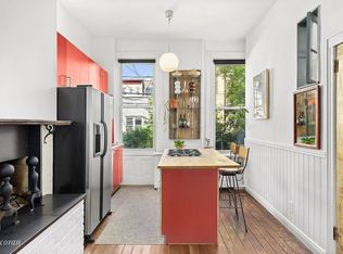 100 Newell St APT 1L, Brooklyn, NY 11222