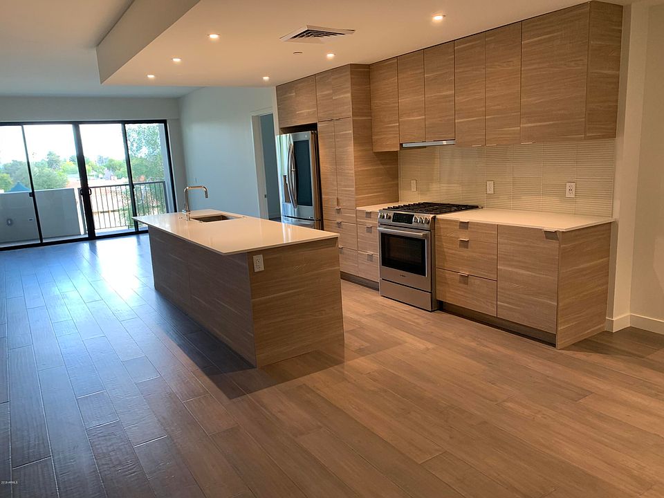 1st image of 2300 E Campbell Ave Unit 323