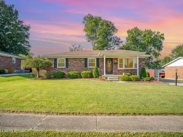 2600 Marguerite Dr, Louisville, KY 40216