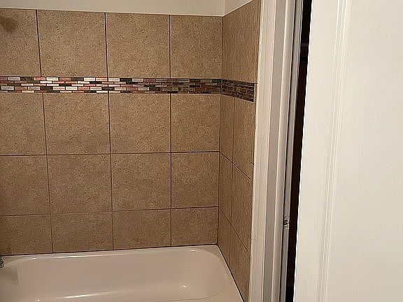 5th image of 4330 S Plaza Gate Ln #202
