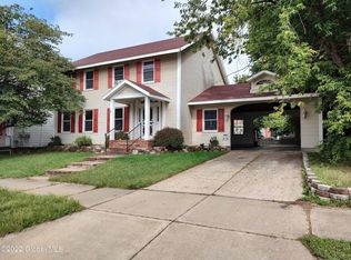 313 W Main St, Johnstown, NY 12095