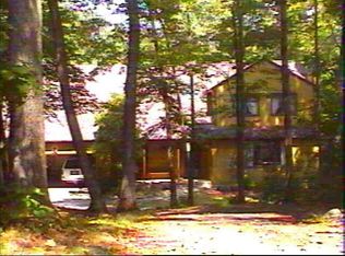 10 Obtuse Rocks Rd, Brookfield, CT 06804