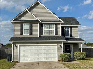 1214 Snowy Egret Dr, Fayetteville, NC 28306