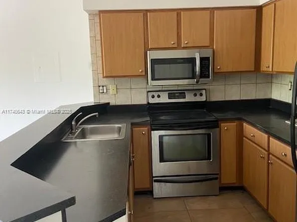 2445 SW 18th Ter APT 1203, Fort Lauderdale, FL 33315