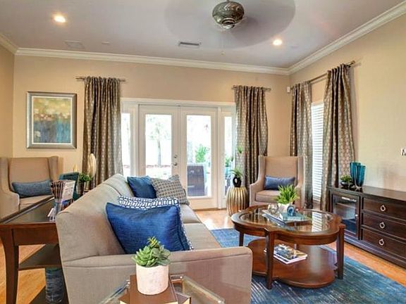 5th image of 853 Date Palm Ln