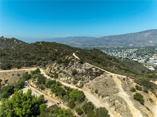 7419 W Verdugo Crestline Dr #2, Tujunga, CA 91042