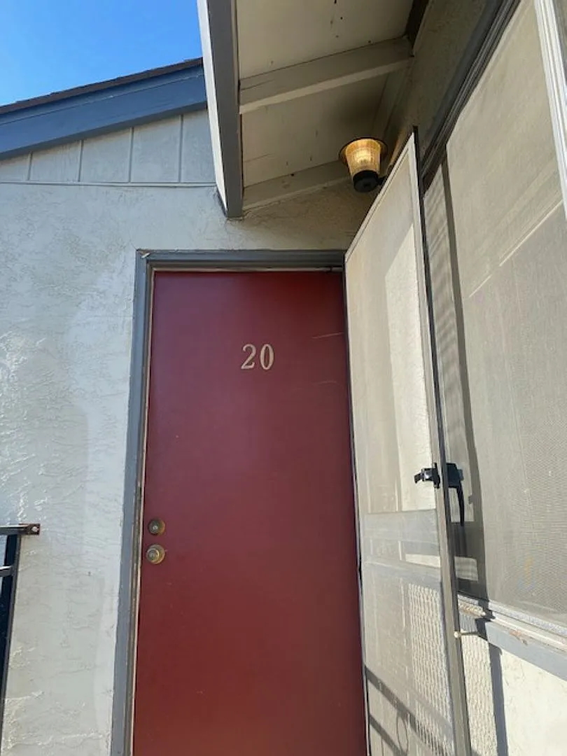 Building Photo - 3036 Willow Pass Rd