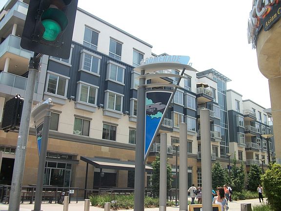 2nd image of 150 The Promenade N Unit 423