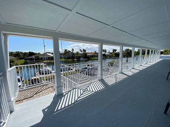 2nd image of 51 Royal Palm Pointe Vero Bch