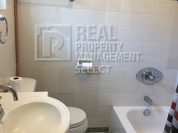 4th image of 3603 Y St