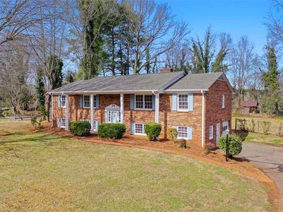 6736 Rollingwood Dr, Clemmons, NC, 27012