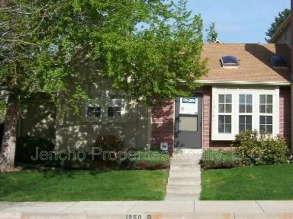 1250 S Flower Cir APT D, Lakewood, CO 80232