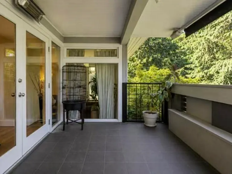 3841 Bayridge Ave — Photo 16