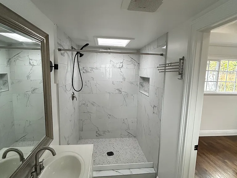 4025 Pepper Tree Ln #A — Photo 4