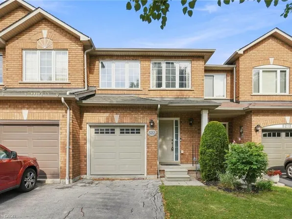 5213 Thornburn Dr, Burlington, ON L7L 6R4