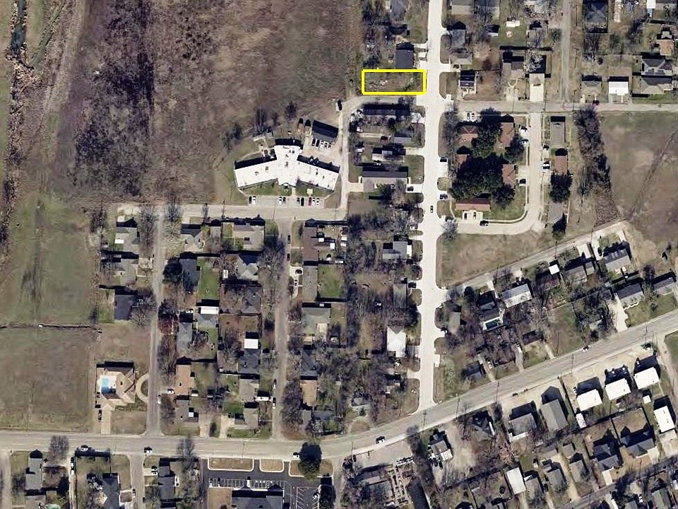 1st image of 400 Nunnalee Ave