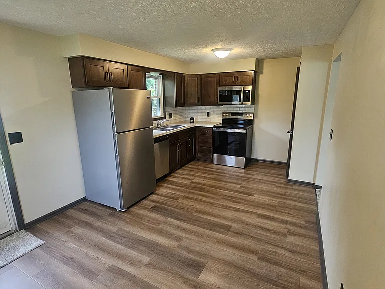 203 High St #203 — Photo 2