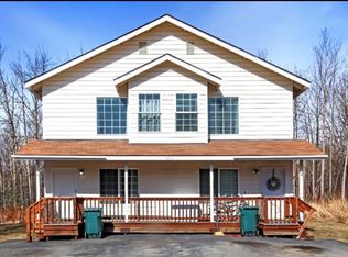 660 S Wildrose Cir #B, Palmer, AK 99645