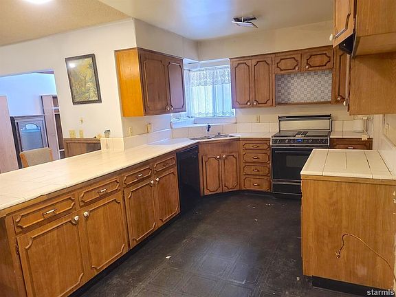 5th image of 3526 Bode Dr