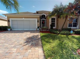 9234 Palm Island Cir, North Fort Myers, FL 33903