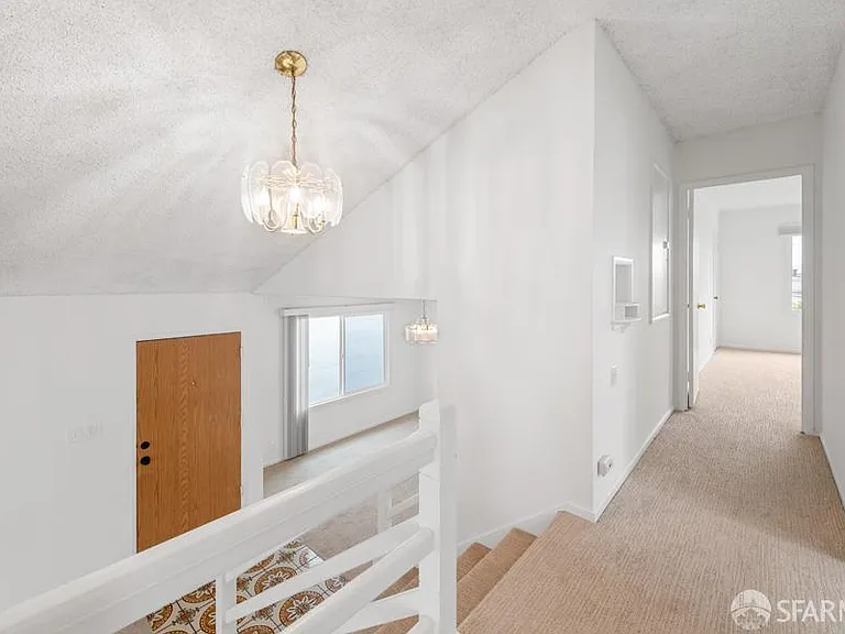 85 Dorchester Dr — Photo 20