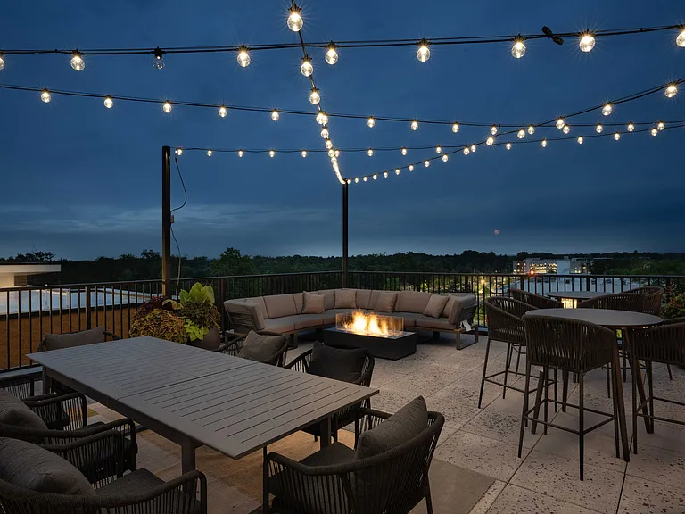 The Allice Roof Deck
