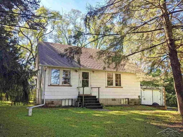 1165 Conrad Rd, Saginaw, MI 48601